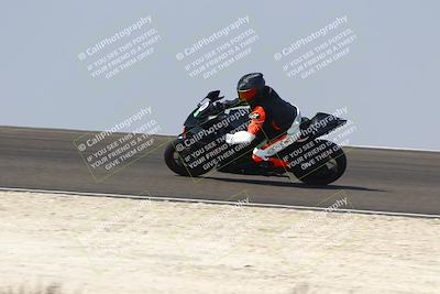 media/Sep-20-2025-TrackDaz (Sat) [[27f0cde673]]/C Group/1140am (Turn 2)/